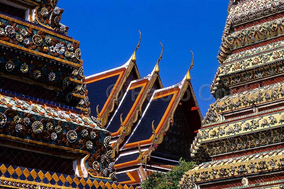 Wat Po (Temple of the Reclining Buddha), Bangkok, Thailand
 (cod:Thailand 13)